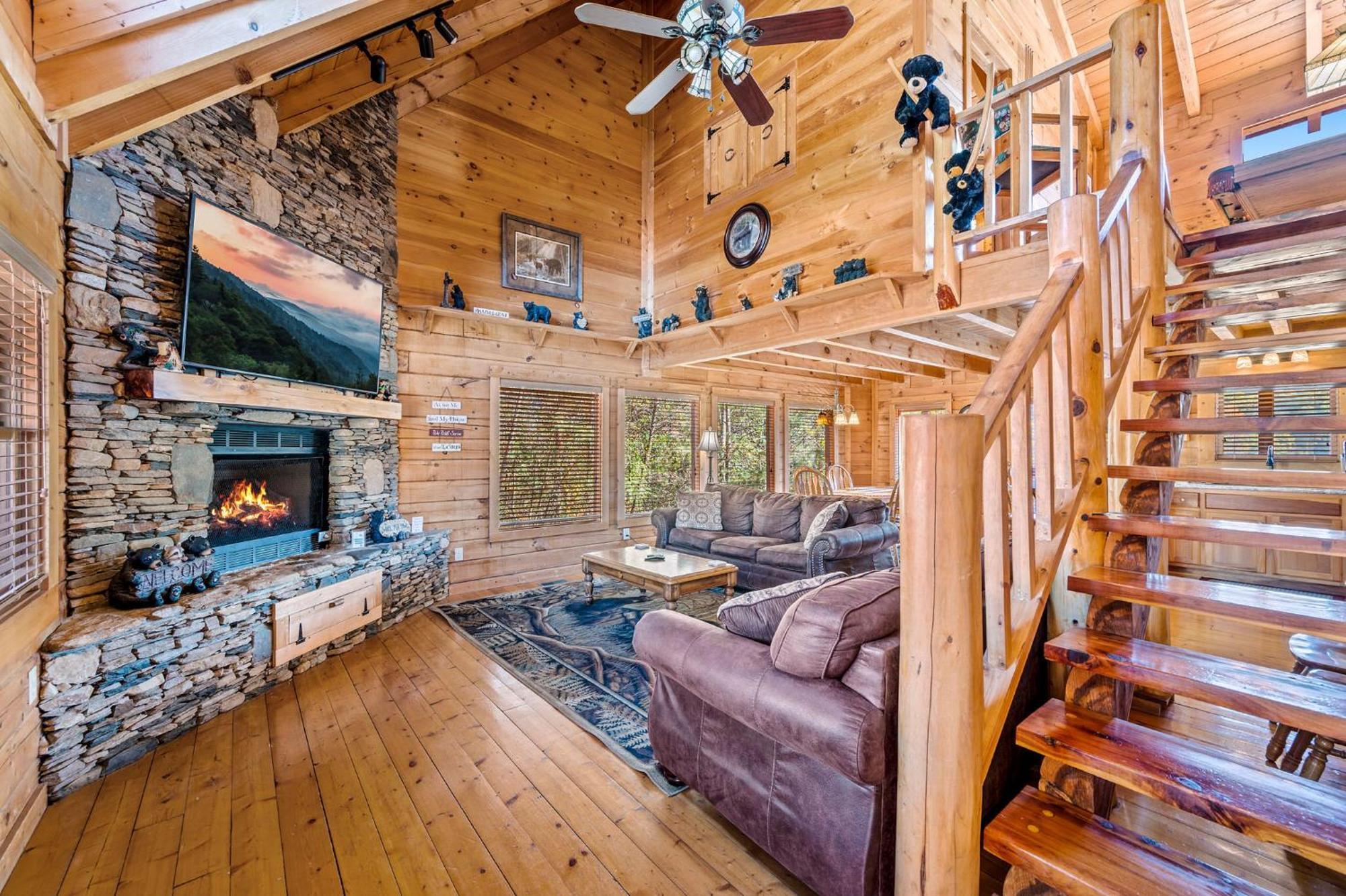 Bearfoot Pines - True Log Cabin - Wi-Fi, Hot Tub, Fishing, Deck With Views! - Mins To Pf Sevierville Eksteriør billede
