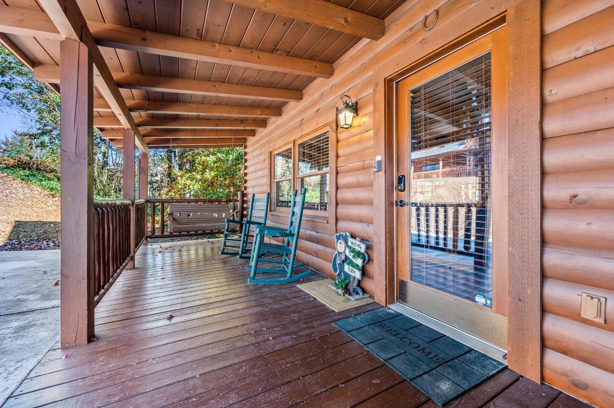 Bearfoot Pines - True Log Cabin - Wi-Fi, Hot Tub, Fishing, Deck With Views! - Mins To Pf Sevierville Eksteriør billede